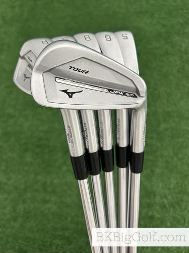 Mizuno JPX 921 Tour Iron Set 5-P / Dynamic Gold X100 Extra Stiff