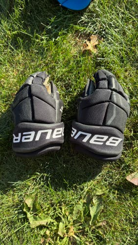 Bauer Supreme S150 Gloves 11" (Used)
