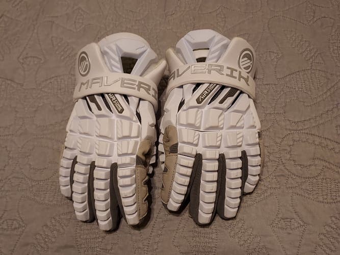 2025 Maverik Max Lacrosse Gloves