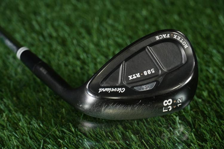 Cleveland 588 RTX 58 12 Lob Wedge Black Dynamic Gold Wedge Flex Steel Shaft RH