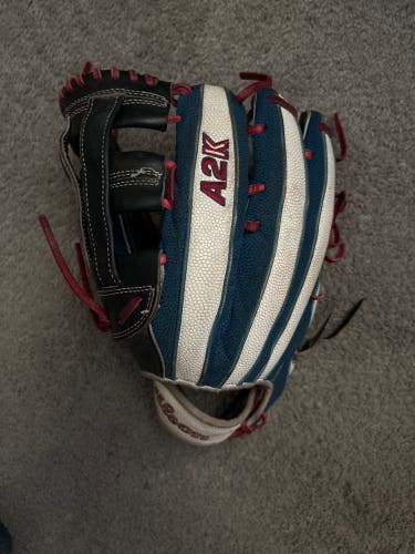 2022 MB50 Wilson A2K LH Outfield Baseball Glove 12.5" (Used)