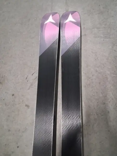 Atomic Vantage 95 C Womens Ski 162cm w/Binding | SidelineSwap