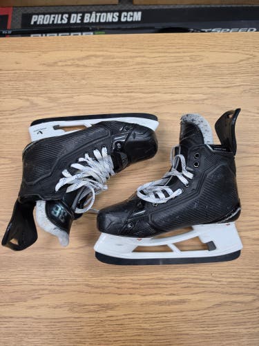 Size 9.5 Fit 3 Bauer Supreme Shadow Hockey Skates Pro Stock 9.5 (Used) #X15