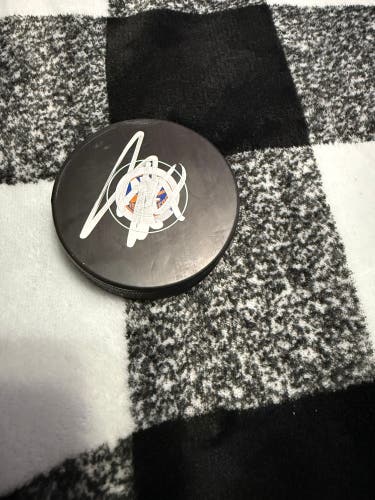 Anders Lee autographed hockey puck