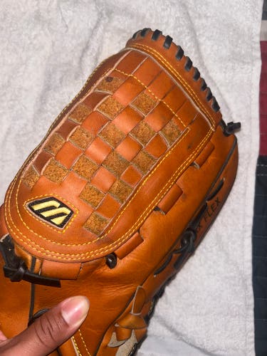 Mizuno Power Lock Max Flex Professional Model Baseball Glove – RHT – Tan/Brown