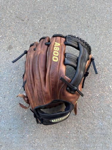 Wilson A800 EL3 11.75" (Used)