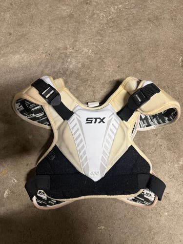 Medium Adult STX Stallion 400 Shoulder Pads (Used)