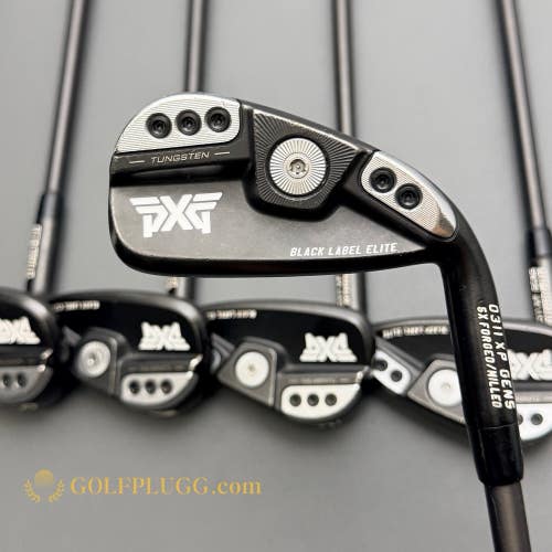 +1/2 PXG 0311 XP Gen5 Black Iron Set 4-PW / Steelfiber Graphite, Stiff (157)