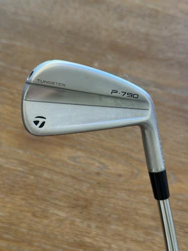 Taylormade P790 23 Forged 4-iron - Dynamic Gold 105 S300 shaft (stiff)