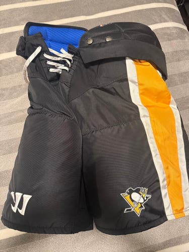 Pro stock Pittsburgh Penguins covert pants