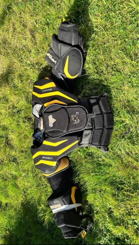 Vaughn Ventus SLR Pro Goalie Chest Protector (Senior Large)