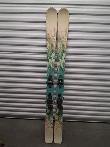 KARHU Jil Skis Backcountry Skis W/ Dynafit Vertical AT Bindings 165cm