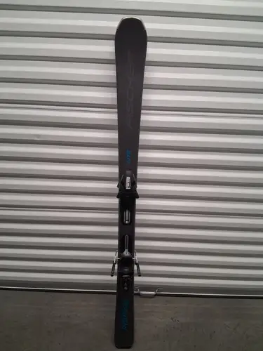 FISCHER LITE INSPIRE SKIS Sz 145 cm w/ Elan 10.0 GW Shift Demo BINDINGS