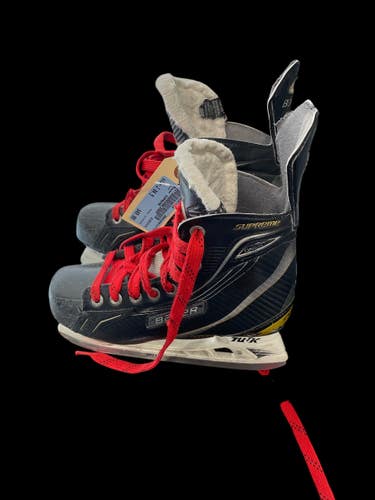Used Bauer SUPREME Junior Hockey Skate Junior 04.5 11735-S000357916
