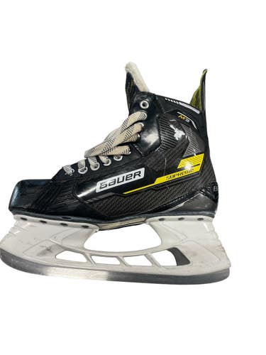Used Bauer SUPREME M3 Youth Hockey Skate Youth 07.0 11735-S000359466