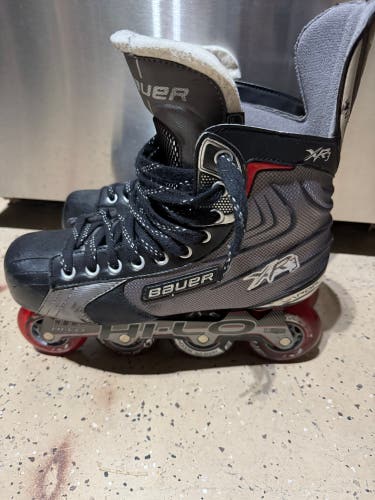 Bauer Vapor XR300 Inline Skates Regular Width Size 9 (Used)