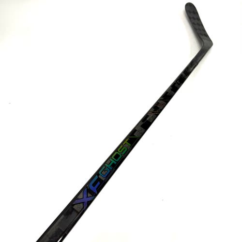 CCM Trigger 10 Pro (Dressed XF Ghost) LH 75 Flex P28M - RH2435