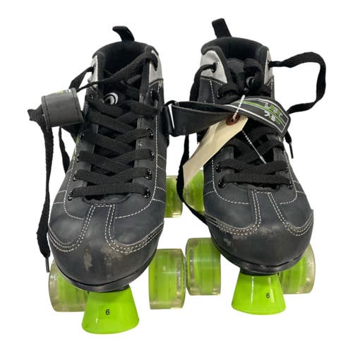 Used RollerDerby LASER 7.9 MAX Junior Roller Quad Skates Green Junior 06 11735-S000366565
