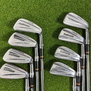 1988 Wilson Staff Fluid Feel Right Handed Iron Set Stiff Flex 9 Clubs 3-PW