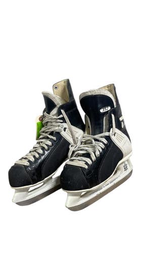 Used CCM TACKS 352 Youth Hockey Skate Youth 10.0 11735-S000354354