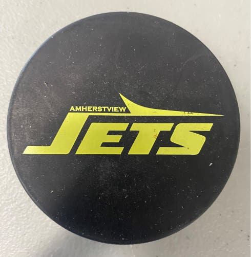Amherstview Jets puck