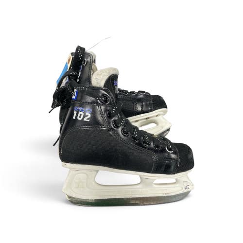 Used CCM PRO 102 Youth Hockey Skate Youth 11.0 11735-S000369062
