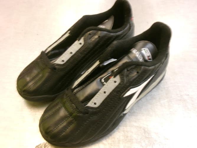 Used Diadora Soccer Turf Shoes Black Junior 02 11339-S000207936