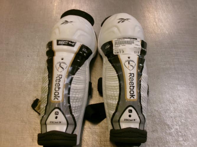 Used Reebok SC87 Junior Shin Guards White 9" 11339-S000207914