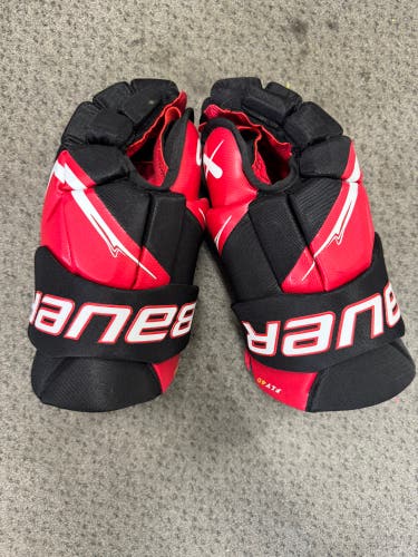 Bauer Vapor Fly 40 Gloves 15" (New)