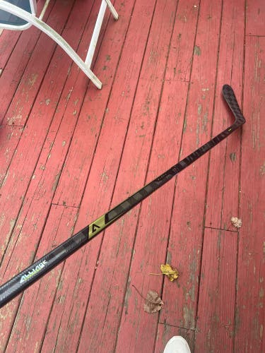 Intermediate Warrior Alpha LX3 Pro Left Hand Hockey Stick W28 55 Flex (New)