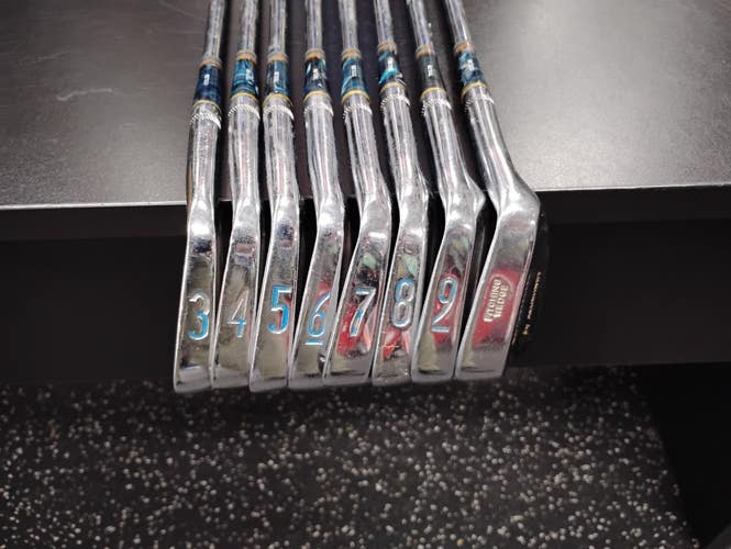 Used Acushnet TITLETTE Womens Iron Set RH 3I-PW 11849-S000045283