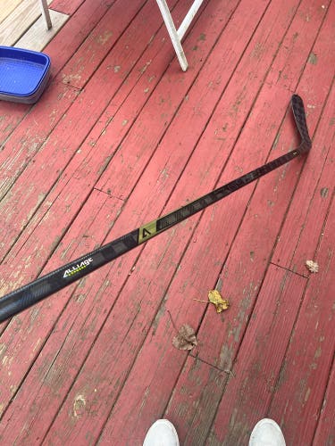 Intermediate Warrior Alpha LX3 Pro Left Hand Hockey Stick W03 65 Flex (New)
