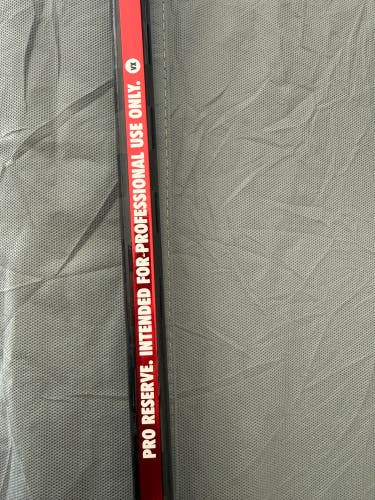PRO RESERVE VX Senior Right Handed Hockey Stick P88 85 Flex LIKE NEW