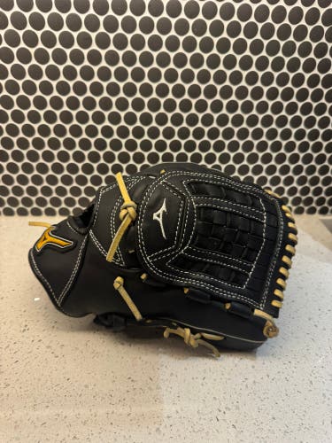 Mizuno MVP RH Baseball Glove 12" (Used)
