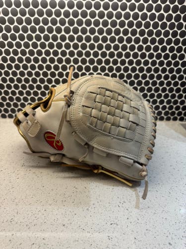 Rawlings Liberty Advanced RH Softball Glove 12.5" (Used)