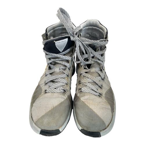 Used Nike Basketball Shoes Y Grey Junior 05 11735-S000369668