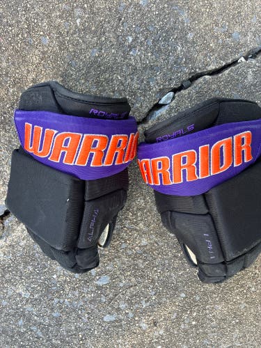 Warrior Alpha Pro Stock glove