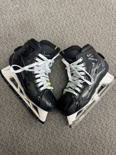 Bauer Elite Hockey Goalie Skates 7.5 (Used)