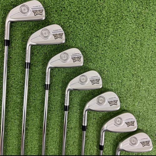 PXG 0311P Gen 7 Iron Set 4-PW Accra iSeries 125g Extra Stiff Flex Left Handed