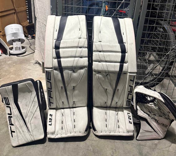 True L12.2 Goalie Full Set (35+2)