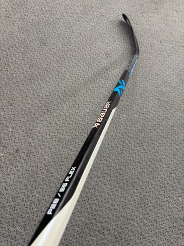 Intermediate Bauer Nexus E3 Right Handed Hockey Stick P28 55 Flex (New)
