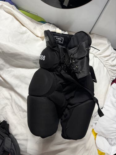 Senior Medium Eagle Hockey Pants (Used)