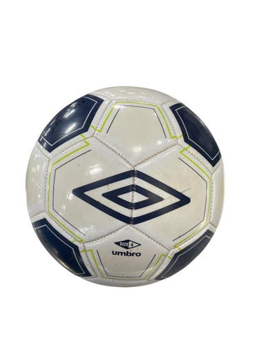 Used Umbro 4 All Size Soccer Ball Smoke And Black 4 11735-S000368129