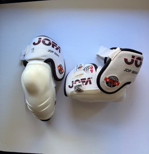 Senior Medium Jofa 6044 Elbow Pads (Used)