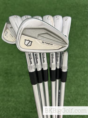 Wilson Staff Model CB 25 Forged Iron Set 4-P / Dynamic Gold 120 Stiff