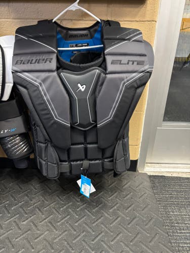 Large Bauer Elite Goalie Chest Protector (New)