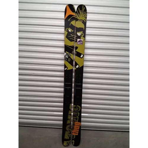 Atomic The Thug Skis 192cm Twin Tip Freestyle Park Powder Skis Made in Austria