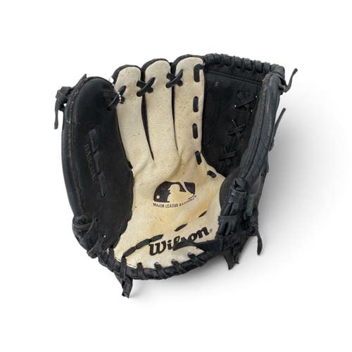 Used Wilson 11 INCHES BB/SB Glove LH Throw Black 11" 11735-S000369467