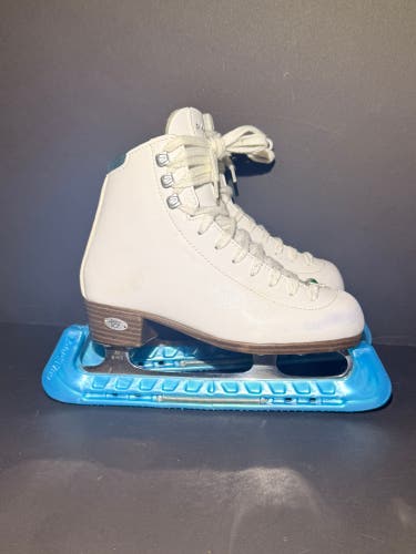 Riedell Emerald Figure Skates Junior 2.5 (Used)