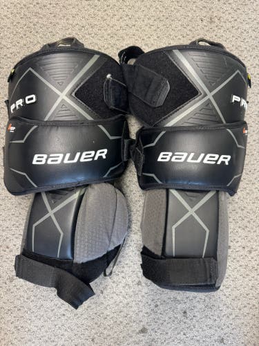 Bauer Pro Senior Knee Guards (Used)
